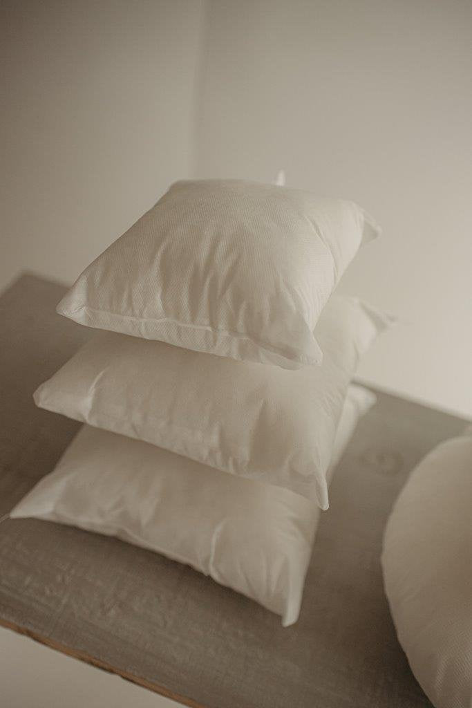 4x6 or 6x4 | Indoor Outdoor Hypoallergenic Polyester Pillow Insert |